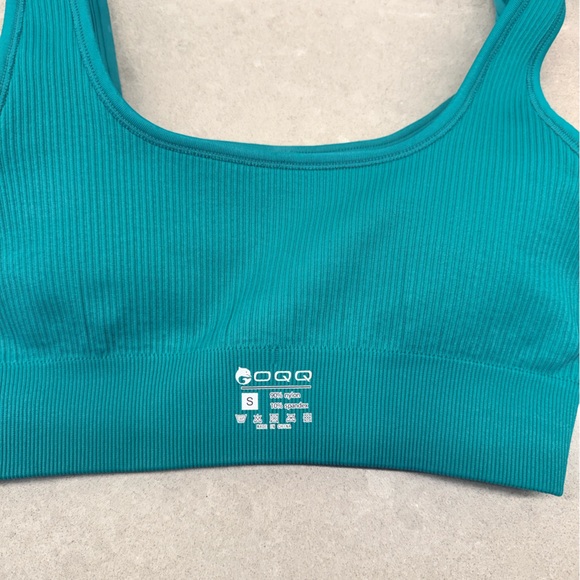 Teal Ribbed Sports Bra - Picture 4 of 4